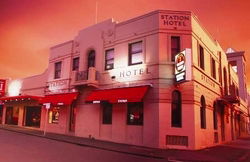 The Station Hotel - Tourism Adelaide 0