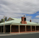 Huntington Tavern - Tourism Adelaide