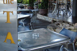 The Tap On Mitchell - Home Of The Fishbowl Cocktail - Tourism Adelaide 3