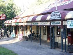 Ranges Hotel - Tourism Adelaide 3
