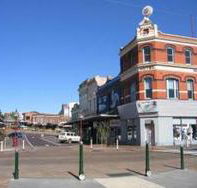 Robin Hood Hotel - Tourism Adelaide