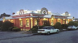 Newmarket Hotel Albury - Tourism Adelaide 0