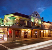 Town Hall Hotel - Tourism Adelaide