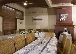 The Royal Hotel Carcoar - Tourism Adelaide 1