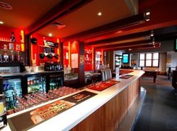 Marine Hotel - Tourism Adelaide 0