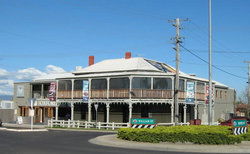 The Oxford Bathurst - Tourism Adelaide 3
