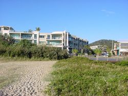 Cabarita Beach Bar & Grill - Tourism Adelaide 3