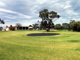 Cleve Golf Club - Tourism Adelaide 0
