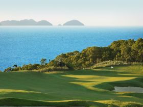 Hamilton Island Golf Club - Tourism Adelaide 1