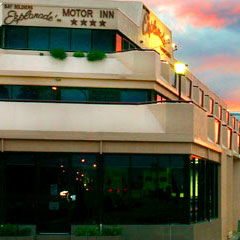 Batemans Bay Soldiers Club - Tourism Adelaide 0