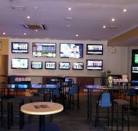 Tacking Point Tavern - Tourism Adelaide