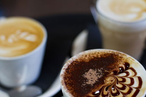 Cafe D'Bar Restaurant & Gallery - Tourism Adelaide 3
