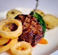 Grumpys Barefoot Bar Steak  Seafood Grill - Tourism Adelaide