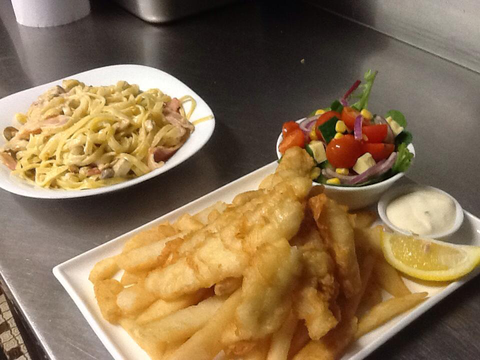 Bajool Hotel - Tourism Adelaide 4