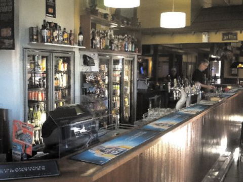 Hotel Cecil Casino - Tourism Adelaide 3