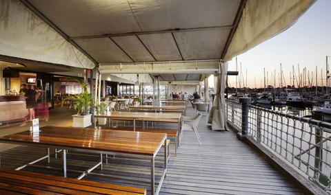 Kawana Waters Hotel - Tourism Adelaide 1