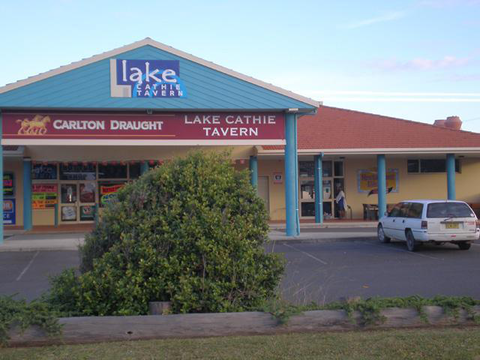 Lake Cathie Tavern - Tourism Adelaide 0