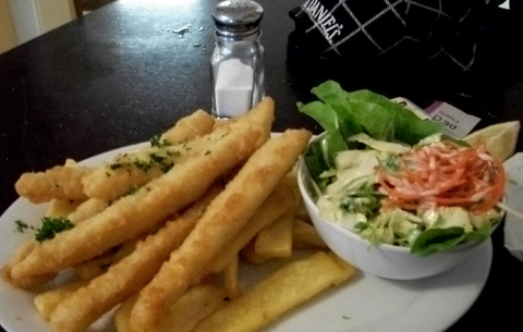 Macleay River Hotel - Tourism Adelaide 1