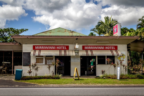 Mirriwinni Hotel - Tourism Adelaide 5
