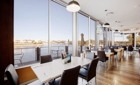 Pelican Waters Tavern - Tourism Adelaide 5