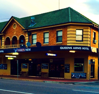 Queens Arms Hotel - Tourism Adelaide
