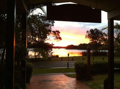 Riverside Tavern - Tourism Adelaide 1