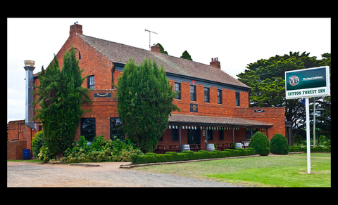 Sutton Forest Inn - Tourism Adelaide 4