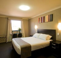 Blackbutt Inn - Tourism Adelaide