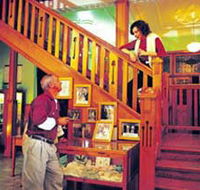 Hotel Corones - Tourism Adelaide