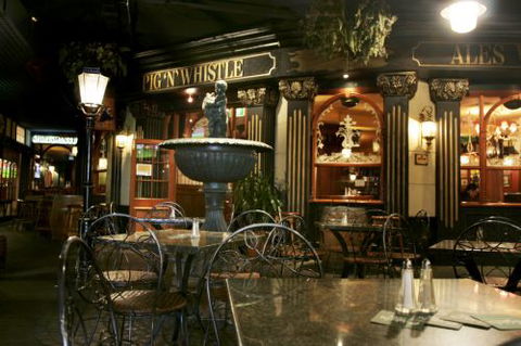 Pig N Whistle British Pub Indooroopilly - Tourism Adelaide 4