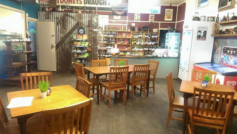 Hannam Vale Store & Bottle Shop - Tourism Adelaide 2