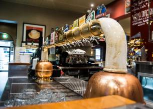 White Bull Hotel Armidale - Tourism Adelaide 1