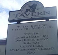 Glass House Mountains Tavern - Tourism Adelaide