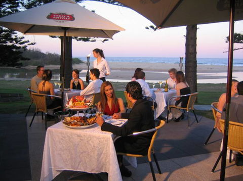 Lagoon Restaurant - Tourism Adelaide 0