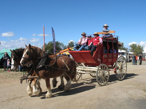 19th Annual Old Wheels In Motion Rally - Tourism Adelaide 2