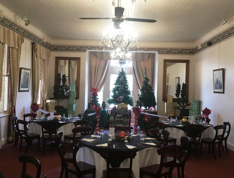 Abbey Of The Roses - Christmas In July - Tourism Adelaide 1