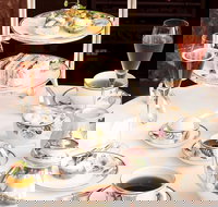 Girls Big Day Out Christmas Party - Tourism Adelaide