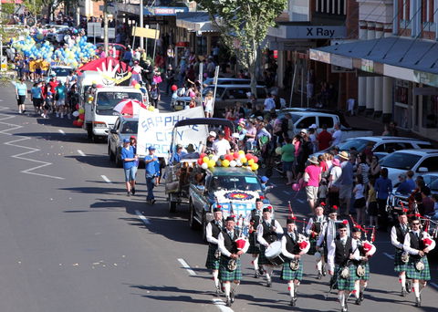 Regional Australia Bank Inverell Sapphire City Festival - Tourism Adelaide 2