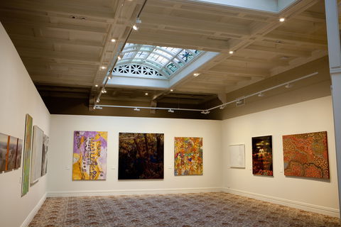 Hadley's Art Prize - Tourism Adelaide 0