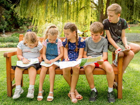 Mega Creatures At Hunter Valley Gardens - Postponed - Tourism Adelaide 1