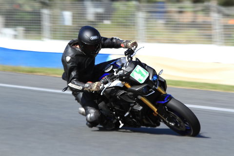 QR Moto Ride Days At Queensland Raceways! - Tourism Adelaide 2