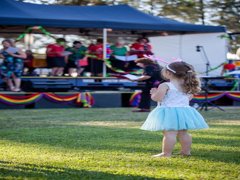 Yass Community Christmas Carols - Tourism Adelaide 2