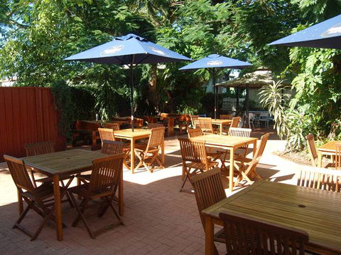 Four Iron Restaurant - Tourism Adelaide 0
