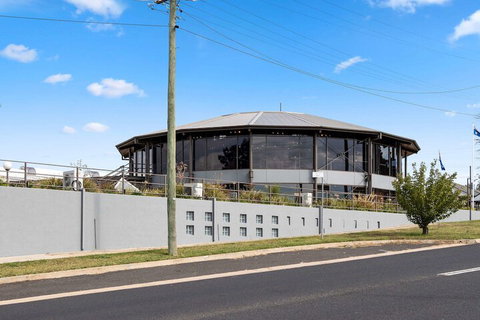 Quality Hotel Bathurst - Tourism Adelaide 7