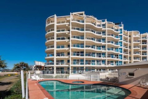 Regency On The Beach - Tourism Adelaide 0