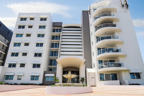 Regency On The Beach - Tourism Adelaide 3