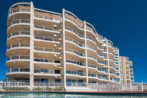 Regency On The Beach - Tourism Adelaide 1