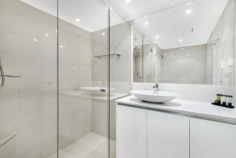 ULTIQA Beach Haven At Broadbeach - Tourism Adelaide 2