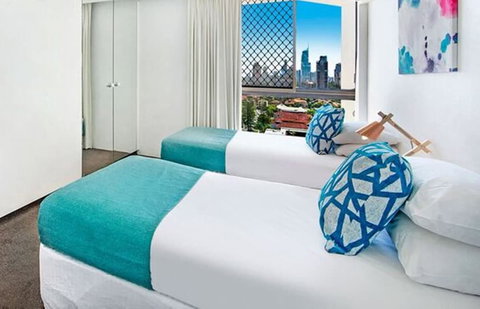 ULTIQA Beach Haven At Broadbeach - Tourism Adelaide 4