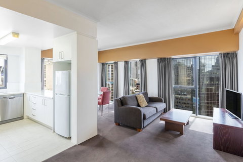 Riverside Apartments Melbourne - Tourism Adelaide 3